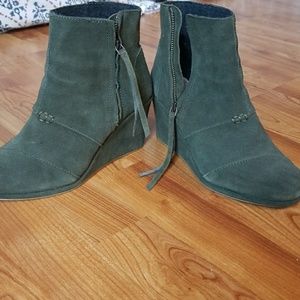 Wedge booties